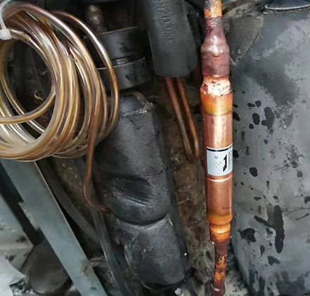 元宝美的变频多联机空调维修售后服务中心