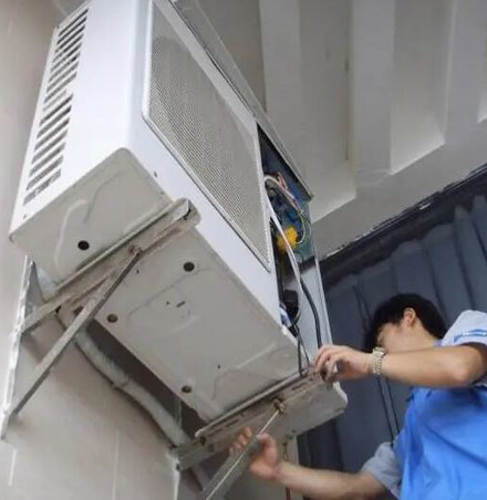 元宝24小时空调维修热线